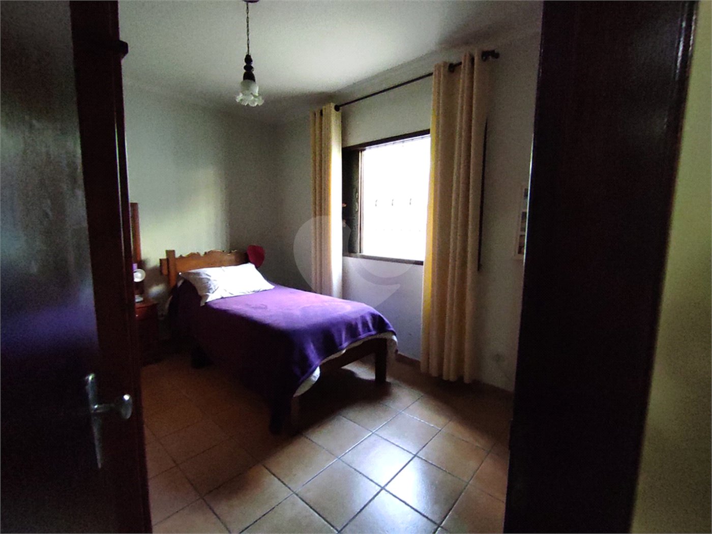 Casa à venda com 3 quartos, sendo 1 suíte, no Centro, Poá, SP