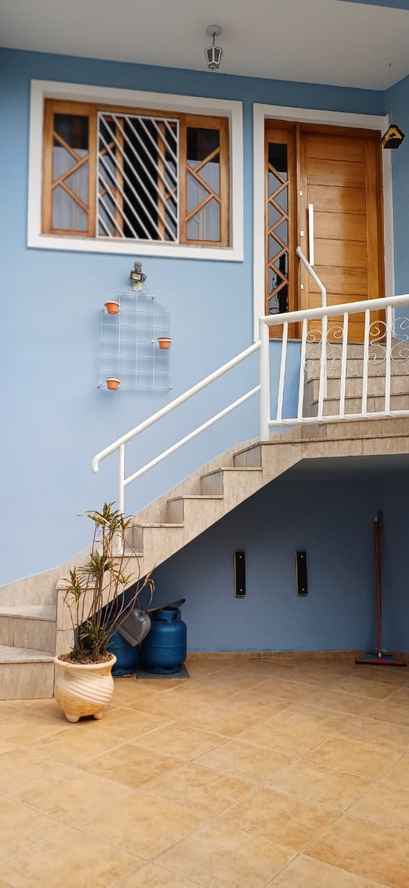 Casa à venda com 2 suítes em Vila Rosália, Guarulhos, SP