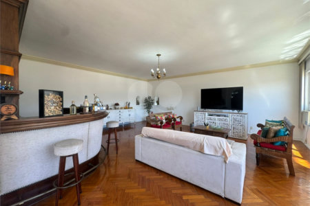 Casa à venda com 3 quartos, sendo 1 suíte,  em Santa Teresa, Rio de Janeiro, RJ