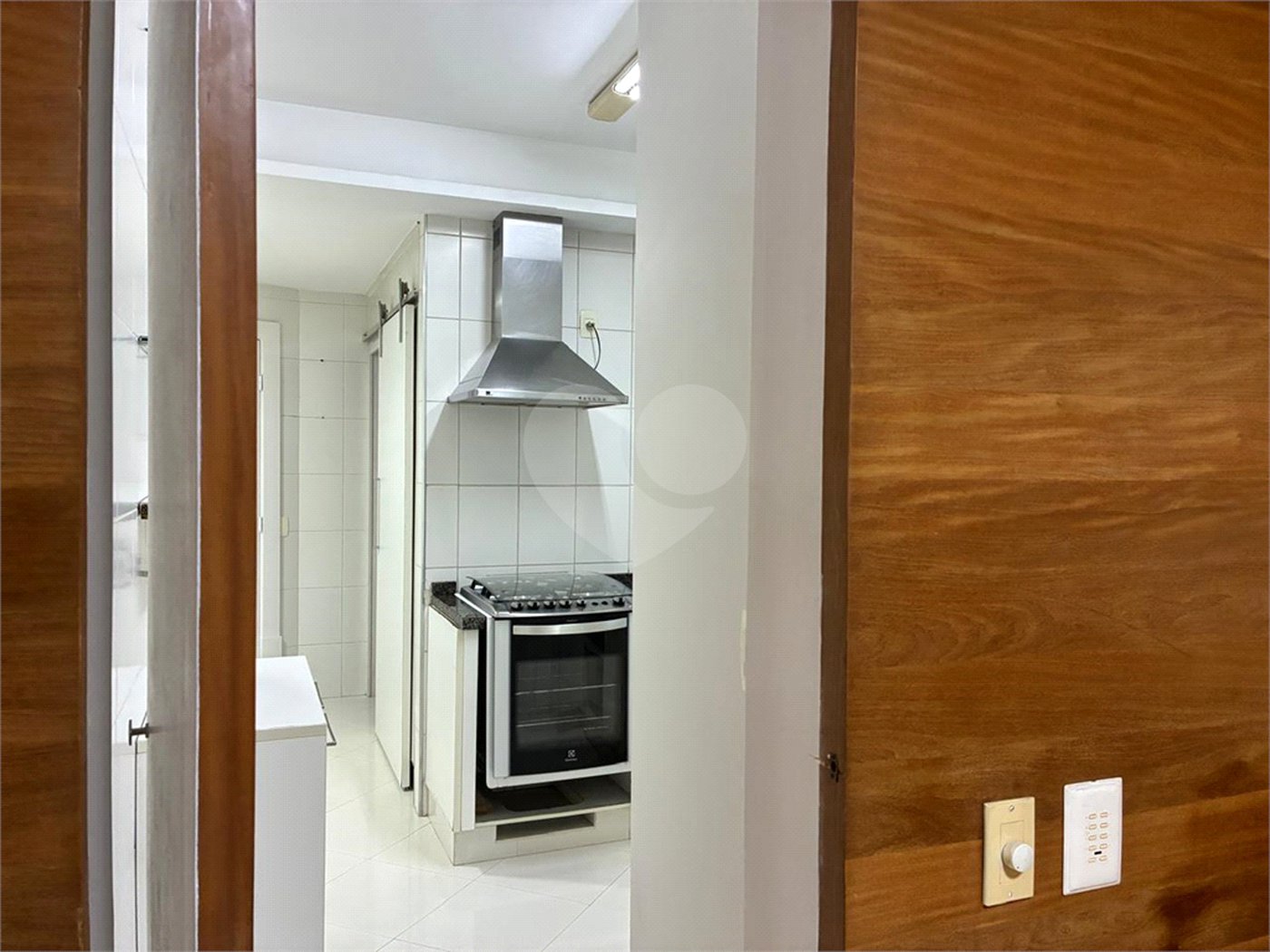 Apartamento à venda com 3 quartos, sendo 1 suíte, em Vila Guilherme, São Paulo, SP