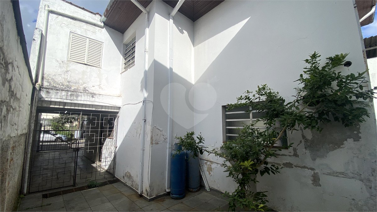 Sobrado à venda ou para alugar com 4 quartos, sendo 1 suíte,  em Parque Colonial, São Paulo, SP