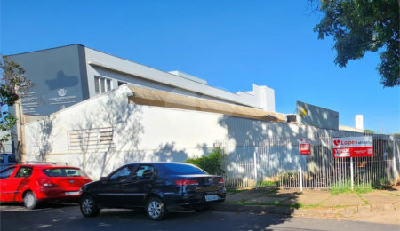 Casa à venda ou para alugar com 4 suítes em Jardim Primavera, Araraquara, SP