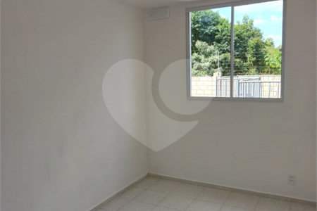 Apartamento à venda com 2 quartos em Jardim Santa Clara (vila Xavier), Araraquara, SP