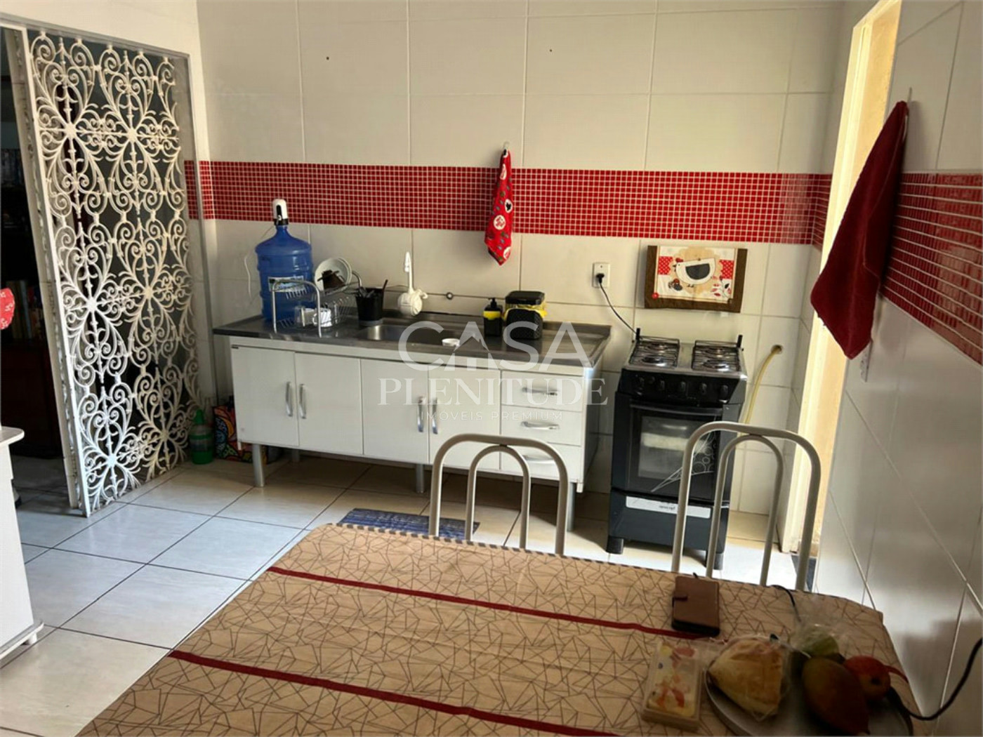 Sobrado à venda com 1 quarto, sendo 2 suítes, em Vila Santana, Sorocaba, SP