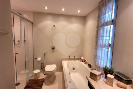 Apartamento à venda com 3 quartos, sendo 1 suíte, em Planalto Paulista, São Paulo, SP
