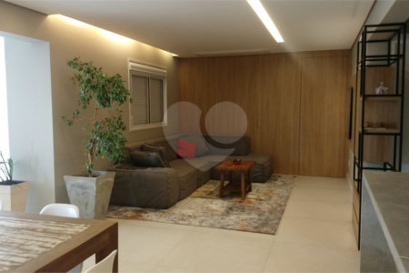 Apartamento à venda com 3 suítes em Jardim Caboré, São Paulo, SP