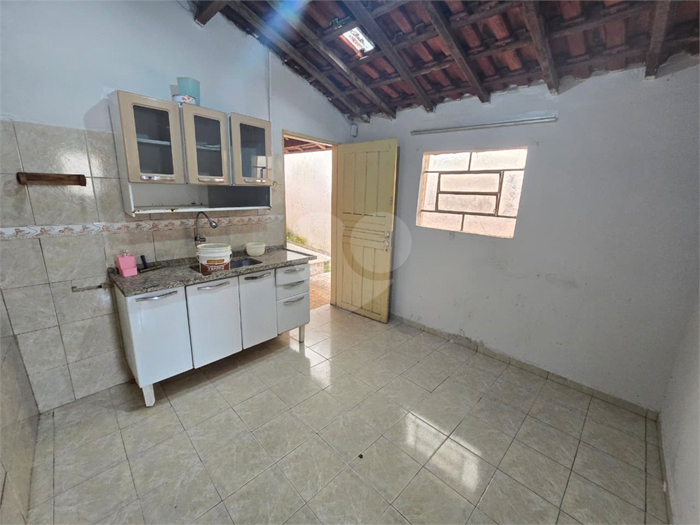 Casa à venda com 3 quartos em Jardim Itália, Itapetininga, SP