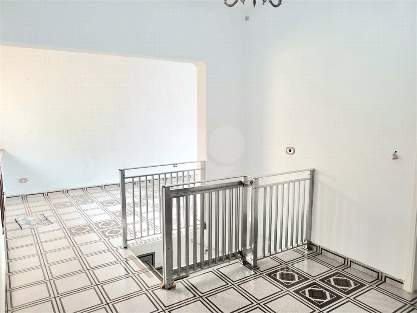 Casa à venda com 3 quartos, sendo 1 suíte, em Santana, São Paulo, SP