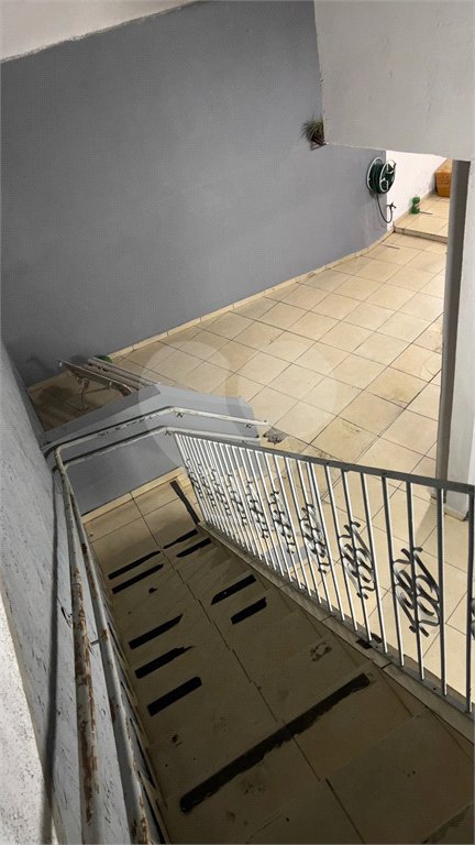 Sobrado à venda com 3 quartos em Cidade Kemel, São Paulo, SP