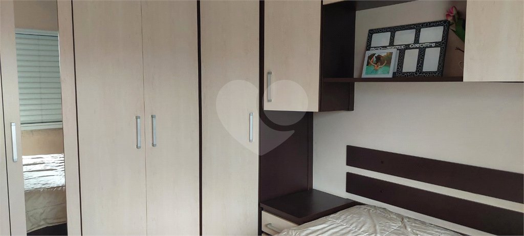 Sobrado à venda com 3 quartos, sendo 1 suíte, em Vila Constança, São Paulo, SP