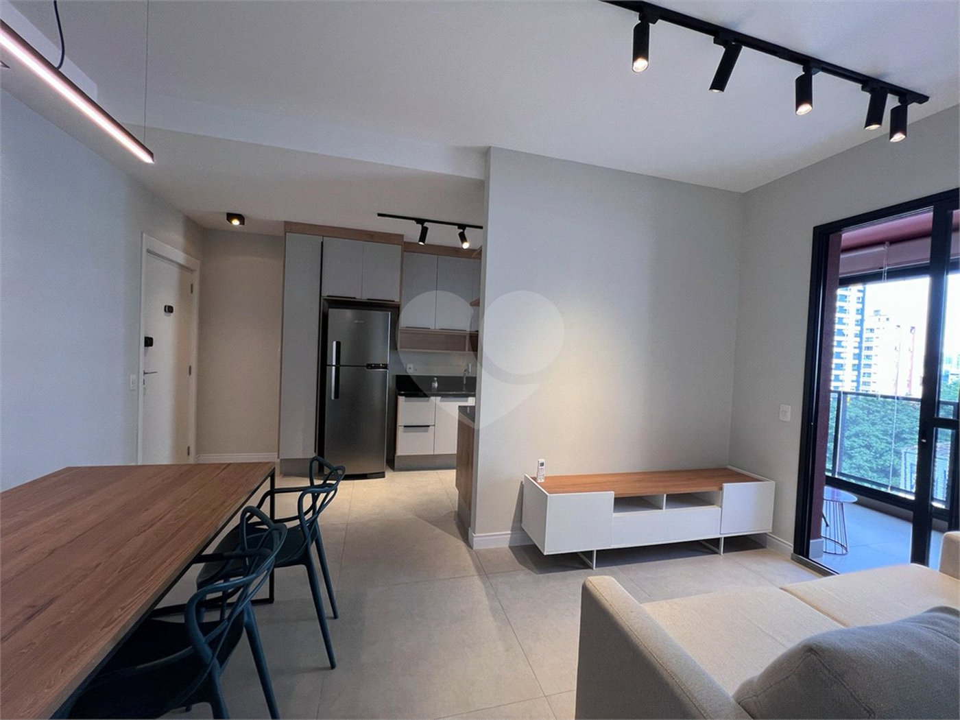 Apartamento para alugar com 2 quartos, sendo 1 suíte, em Cerqueira César, São Paulo, SP