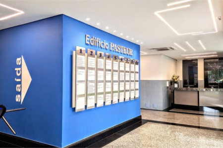 Sala Comercial à Venda na Encruzilhada – 100 M² – Santos/Sp