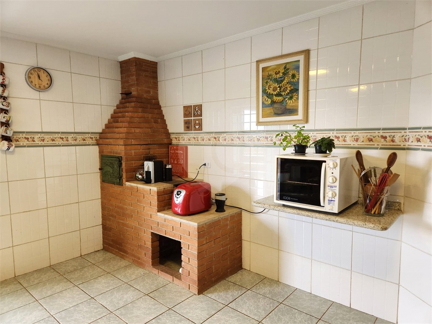 Casa à venda com 5 suítes no condomínio Suíça da Cantareira, Mairiporã - SP