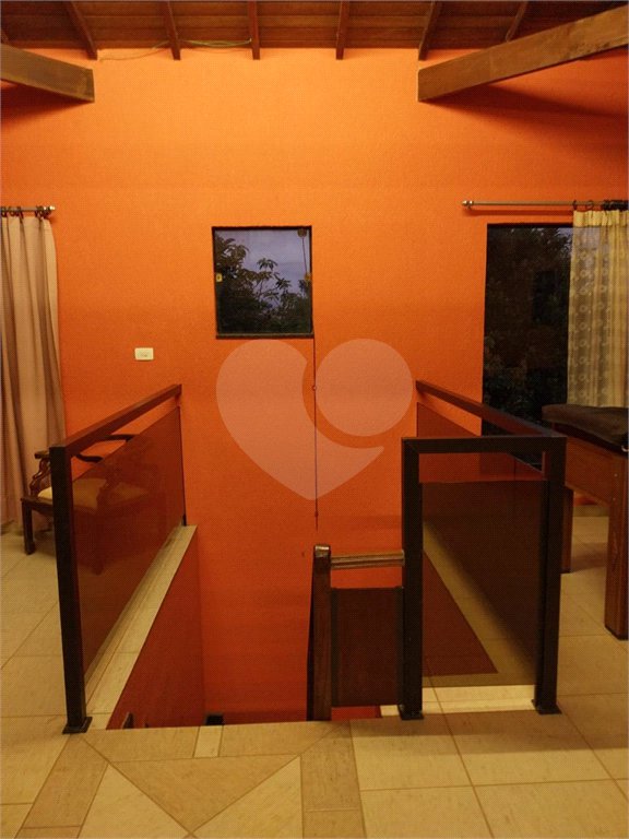 Chácara à venda com 3 quartos, sendo 1 suíte, em Estância Piratininga, Suzano, SP