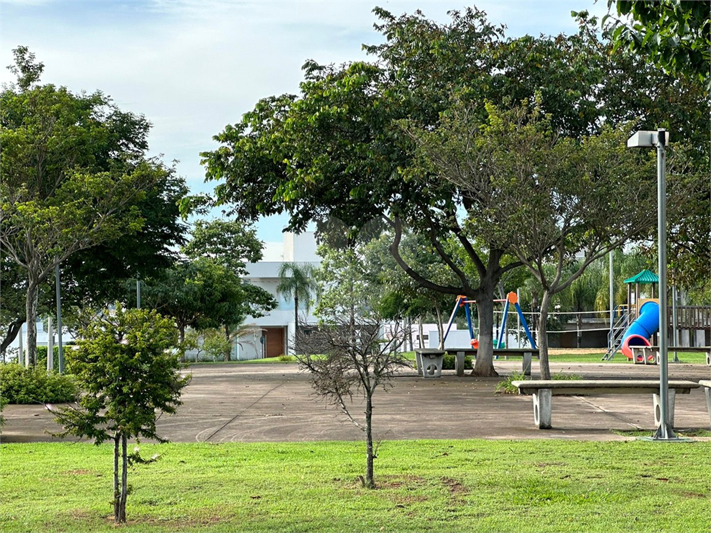 Terreno à venda no condomínio Residencial Central Parque, Salto - SP