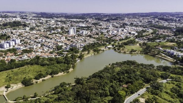 Salão Comercial para alugar no Centro, Vinhedo, SP