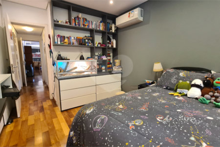 Apartamento à venda com 4 quartos, sendo 3 suítes, em Cidade Monções, São Paulo, SP