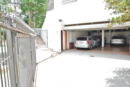 Casa à venda com 4 quartos, sendo 1 suíte, em Jardim Guedala, São Paulo, SP