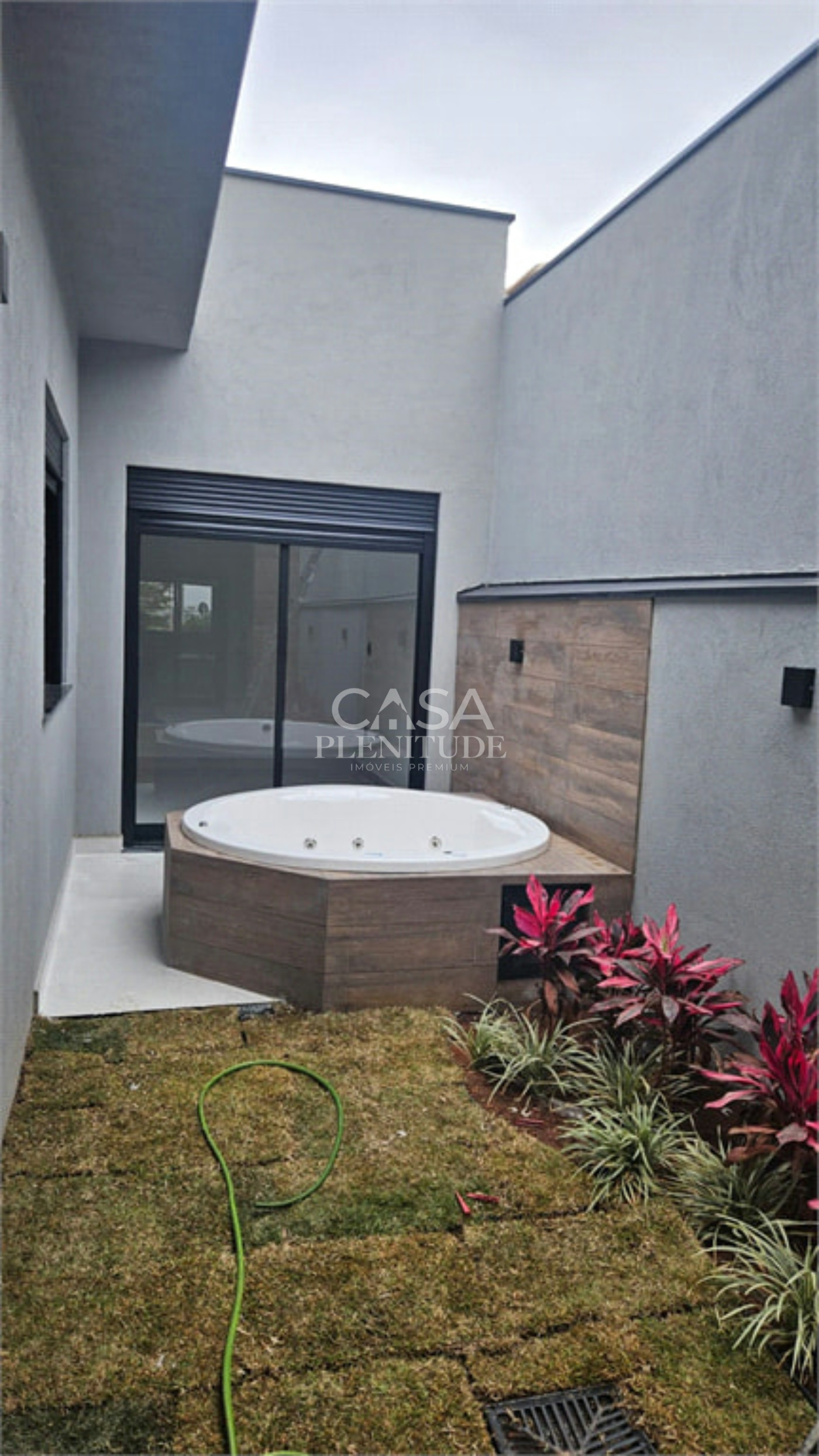 Casa em condomínio à venda com 3 quartos, sendo 1 suíte, em Jardim Residencial Jardim, Sorocaba, SP