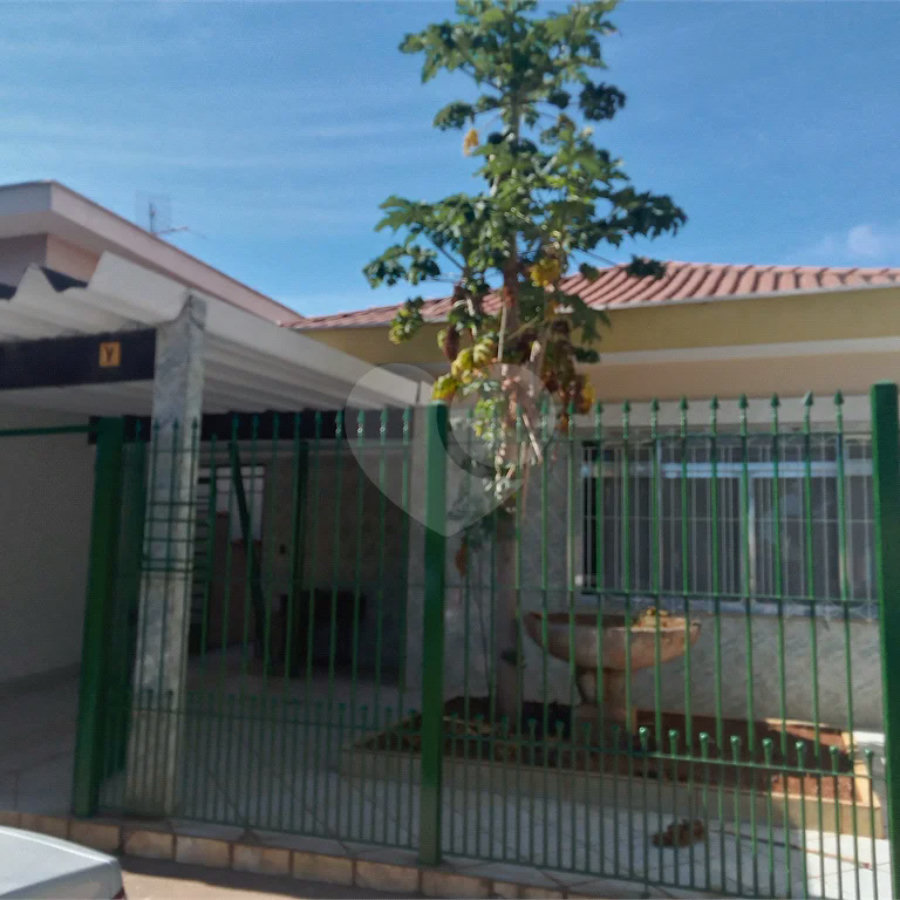 Casa Térrea à venda com 3 quartos em Parque Vitória, São Paulo, SP