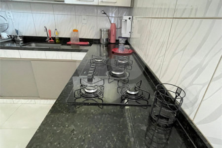 Sobrado à venda com 3 quartos, sendo 1 suíte, em Santíssimo, Rio de Janeiro, RJ