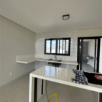 Casa à venda com 3 quartos, sendo 1 suíte, no condomínio Reserva Central Parque, Salto - SP
