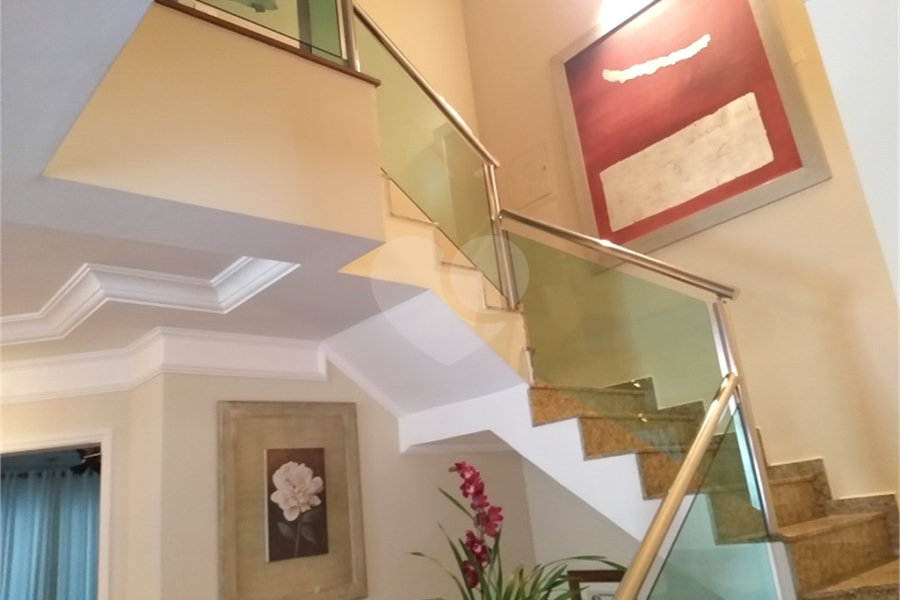 Casa à venda com 4 suítes em Jardim Floresta, São Paulo, SP