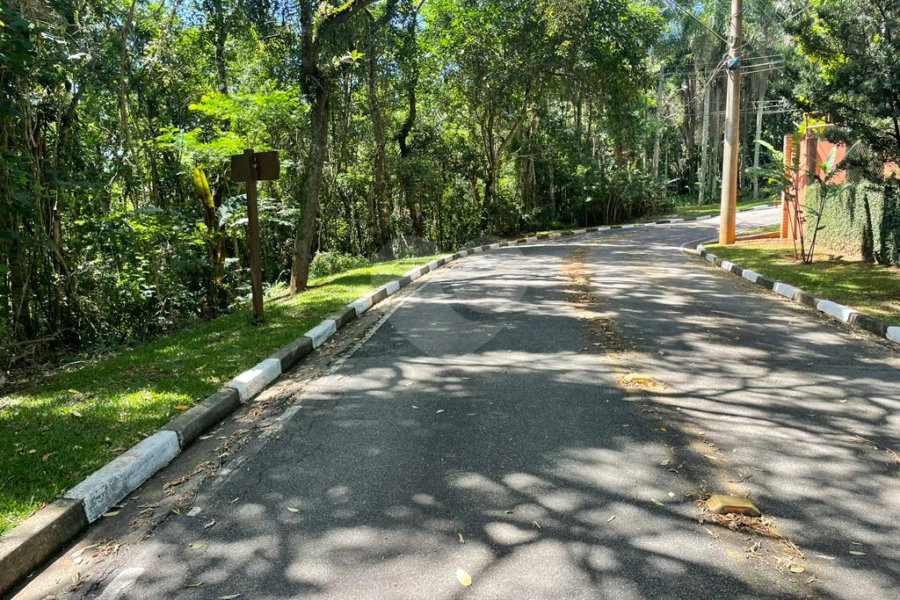 Terreno à venda no condomínio Cantareira, Mairiporã - SP