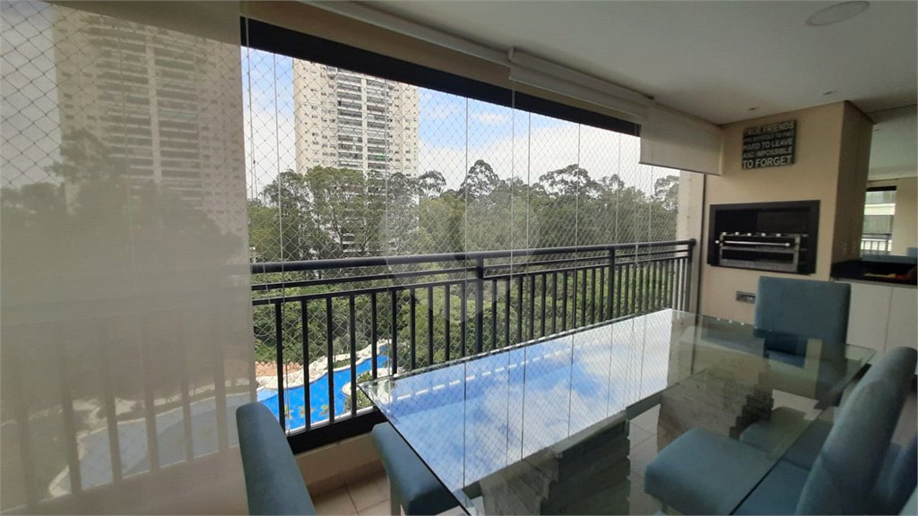 Apartamento à venda com 3 suítes em Jardim Marajoara, São Paulo, SP