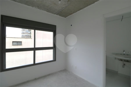 Apartamento à venda com 3 suítes em Moema, São Paulo, SP