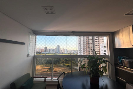 Apartamento à venda com 3 suítes em Parque Campolim, Sorocaba, SP