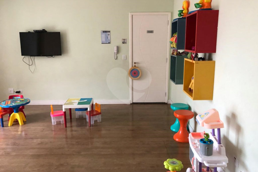 Apartamento à venda com 3 quartos, sendo 1 suíte, em Santana, São Paulo, SP
