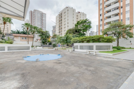 Apartamento à venda com 3 quartos, sendo 1 suíte, em Chácara Santo Antônio (zona Sul), São Paulo, SP