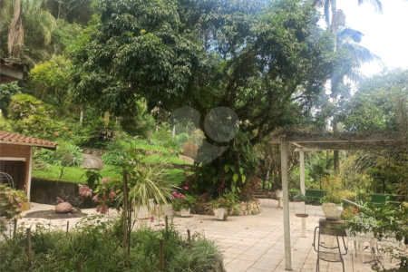Sítio à venda com 9 quartos, sendo 5 suítes, em Portão, Atibaia, SP