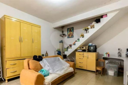 Sobrado à venda com 4 quartos, sendo 1 suíte,  em Vila Dalila, São Paulo, SP
