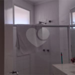Casa à venda com 3 quartos, sendo 1 suíte, no condomínio Residencial Bouganville, Araraquara - SP