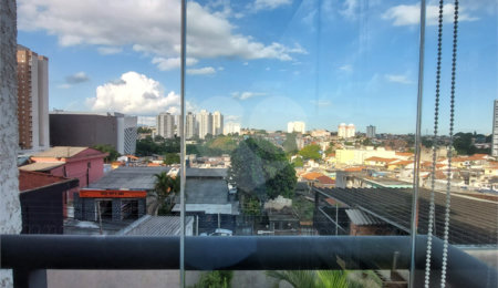 Apartamento à venda com 3 quartos, sendo 1 suíte,  em Jardim Flor da Montanha, Guarulhos, SP
