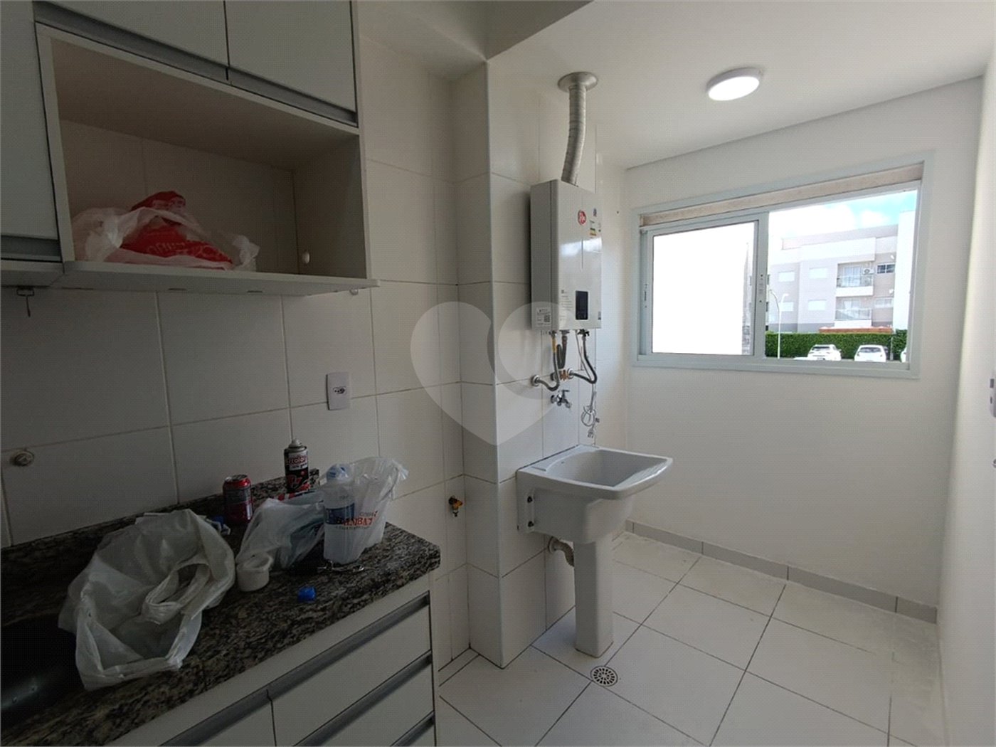 Apartamento à venda com 2 quartos, sendo 1 suíte,  em Bairro do Cambará, São Roque, SP