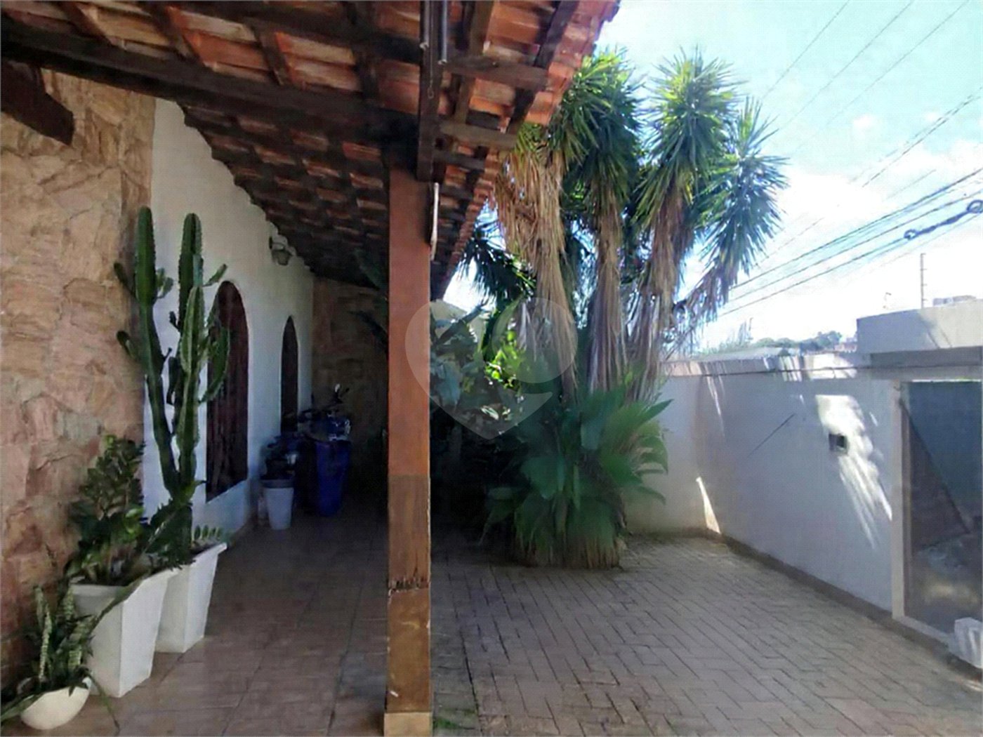 Casa para alugar com 3 quartos, sendo 1 suíte, em Jardim Sorocabano, Sorocaba, SP