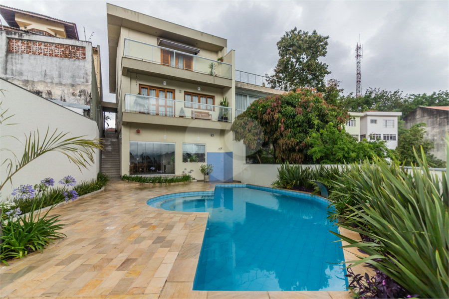 Casa à venda com 3 quartos, sendo 1 suíte,  em Tucuruvi, São Paulo, SP