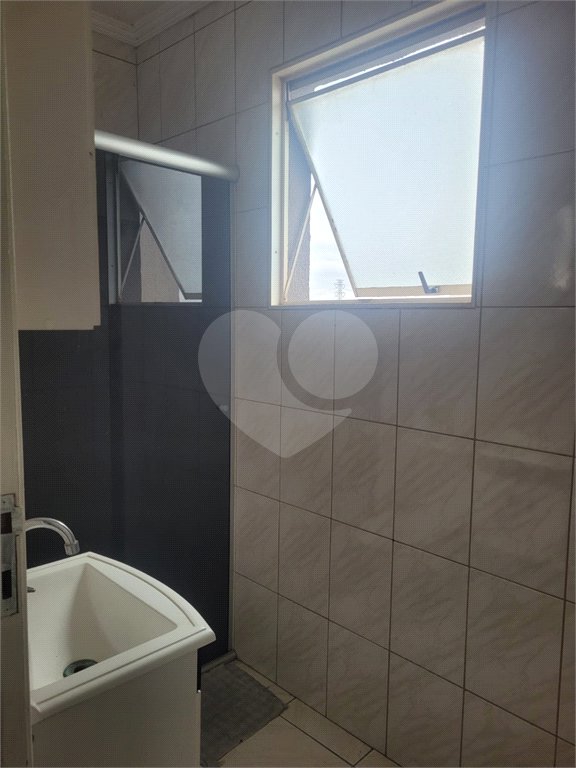 Apartamento à venda com 2 quartos em Vila Júlia, Poá, SP