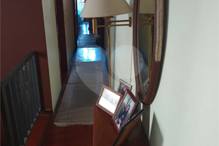 Sobrado à venda com 3 quartos em Jardim Colombo, São Paulo, SP