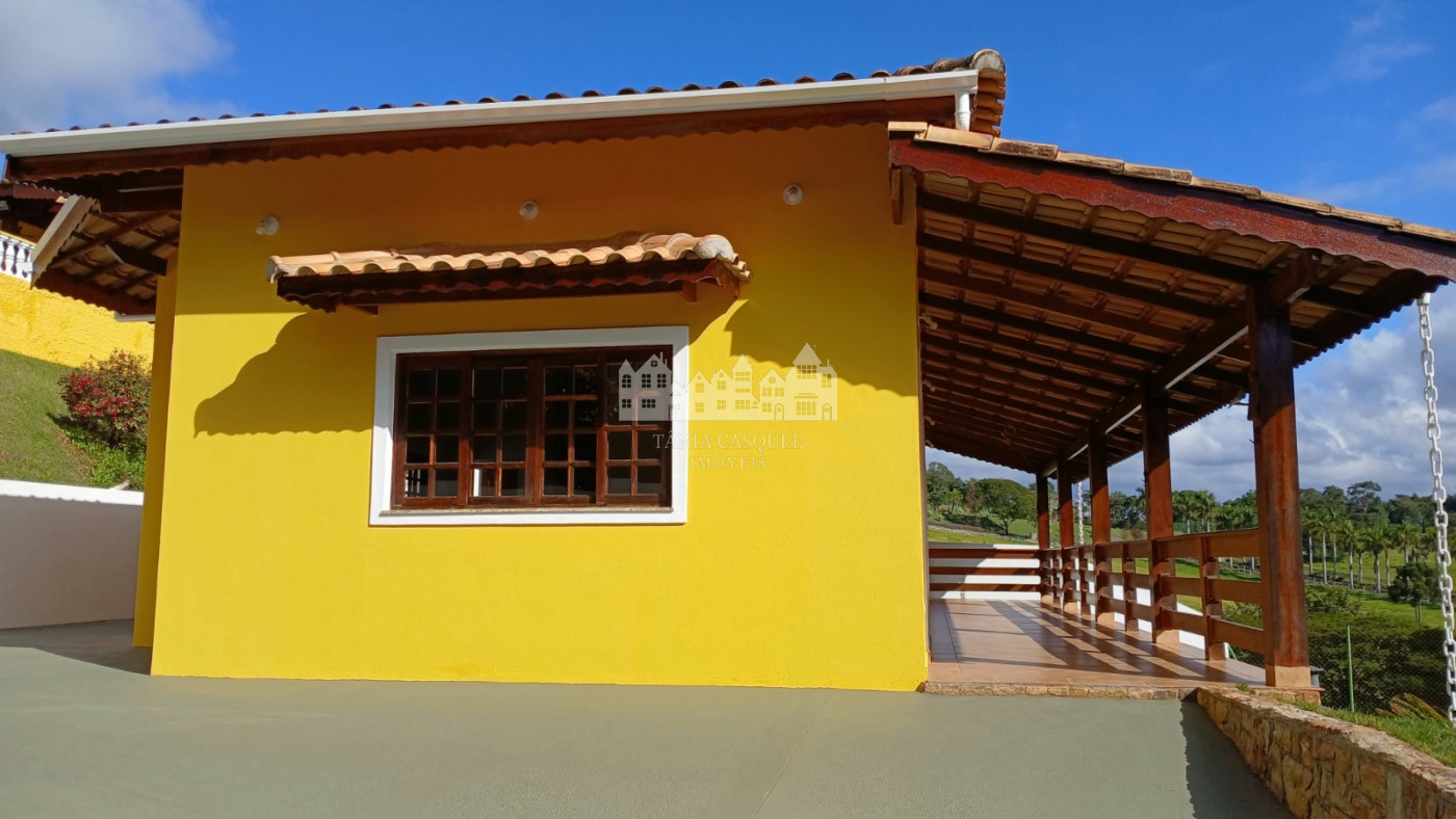 Casa para alugar com 3 quartos, sendo 1 suíte, em Vila Petrópolis, Atibaia, SP