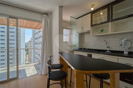 Apartamento para alugar com 1 quarto em Moema, São Paulo, SP