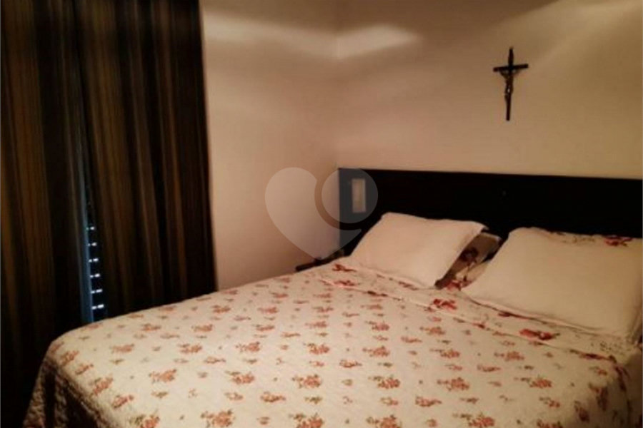 Casa à venda com 2 suítes no condomínio Villa Faenza, São Paulo - SP