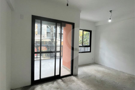 Apartamento à venda com 1 quarto em Sumarezinho, São Paulo, SP