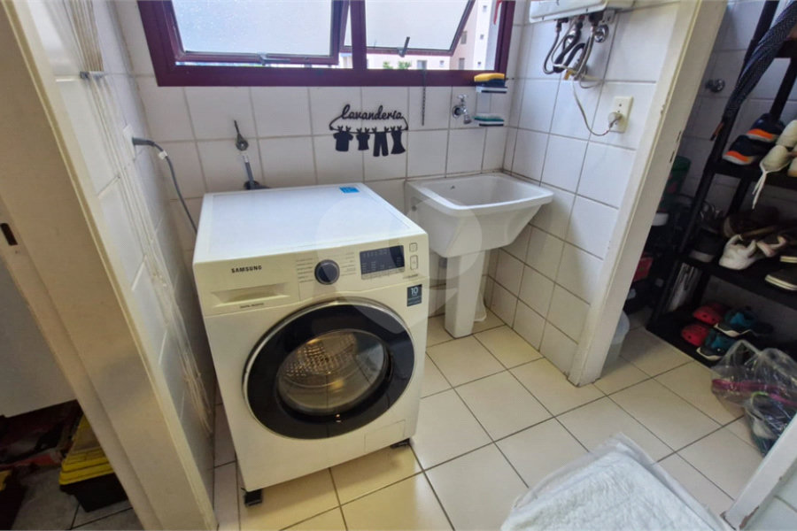 Apartamento à venda com 3 quartos, sendo 2 suítes, em Santana, São Paulo, SP