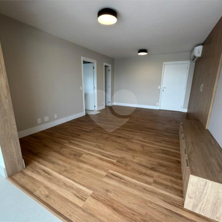 Apartamento à venda com 4 quartos, sendo 3 suítes, em Santo Amaro, São Paulo, SP