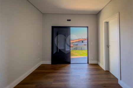 Casa à venda com 3 suítes em Jardim Paulista, Atibaia, SP