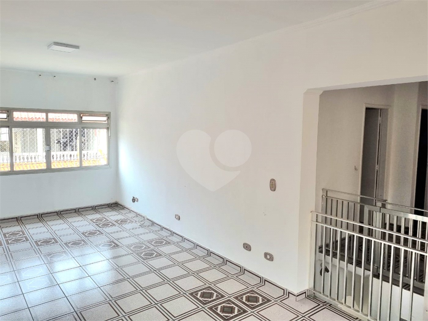 Casa à venda com 3 quartos, sendo 1 suíte, em Santana, São Paulo, SP
